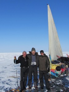 Vanea Suknyov, eu, Dima Bîkov (cu ochelari) - Expeditie peste Baikal 2013
